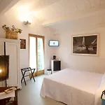 Sopra Il Limoneto