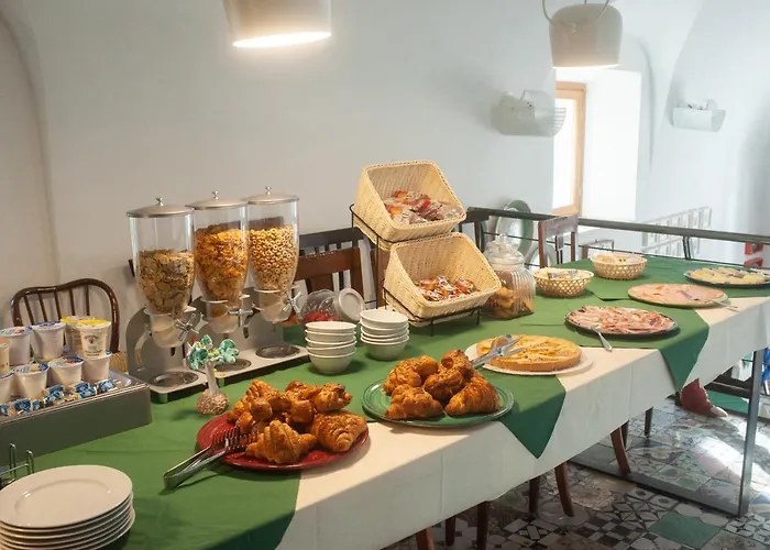 Sopra Il Limoneto צ'טארה